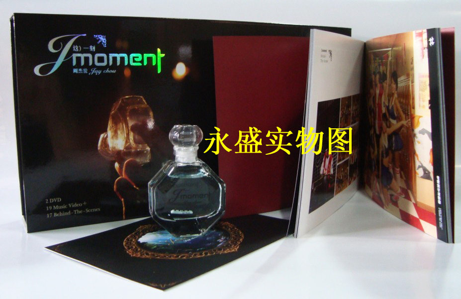 周杰伦这一刻限量版2DVD+Jmoment香水+写真64页