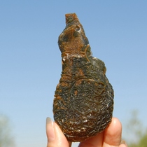 113g natural Xinjiang Bachu Montenegro agate rough stone Gobi agate veined agate handle piece strange stone