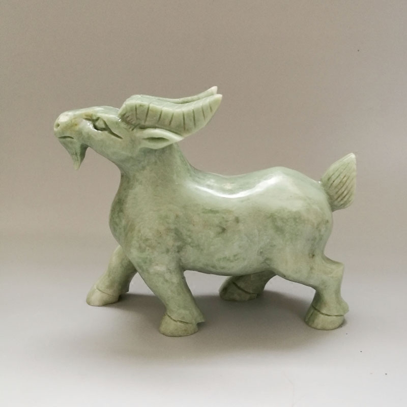 Natural Rushan Jade Sheep Pendulum Pieces Jade Mouse Jade Bull Jade Tiger Duosheng Zodiac Pendulum set to be free of postage