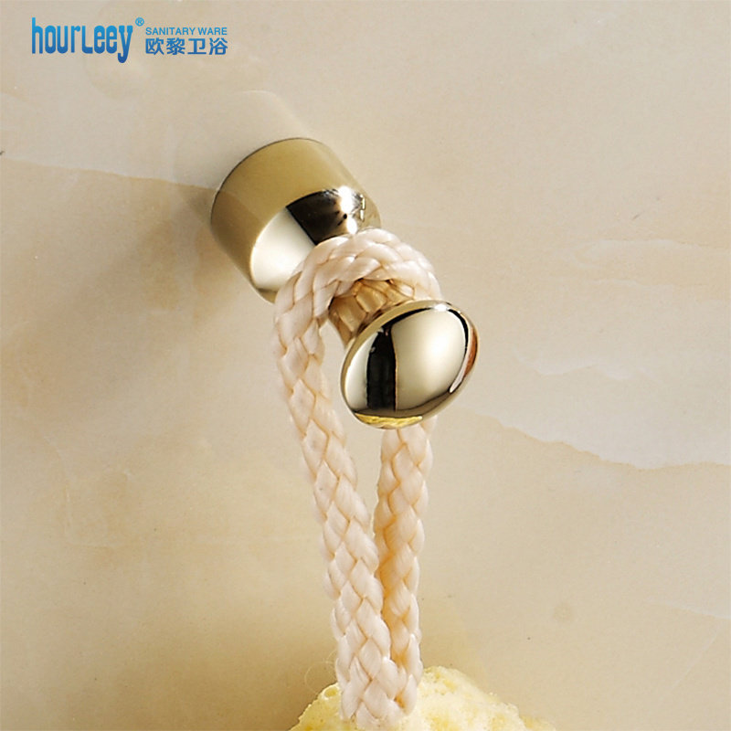 ŷ���ɫ���¹�590