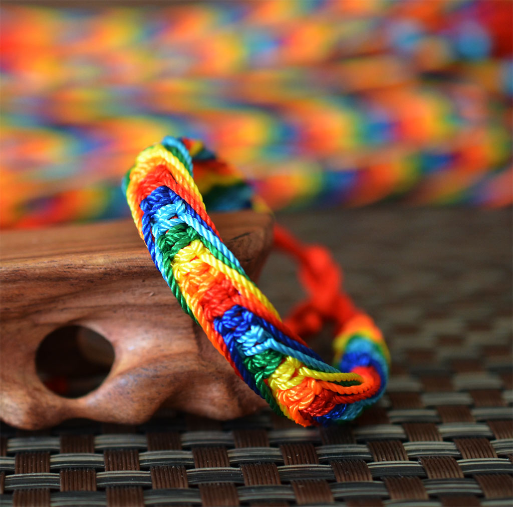 New Tibetan style five-color line color rope vajra knot bracelet colorful bodhi belt men and women are suitable