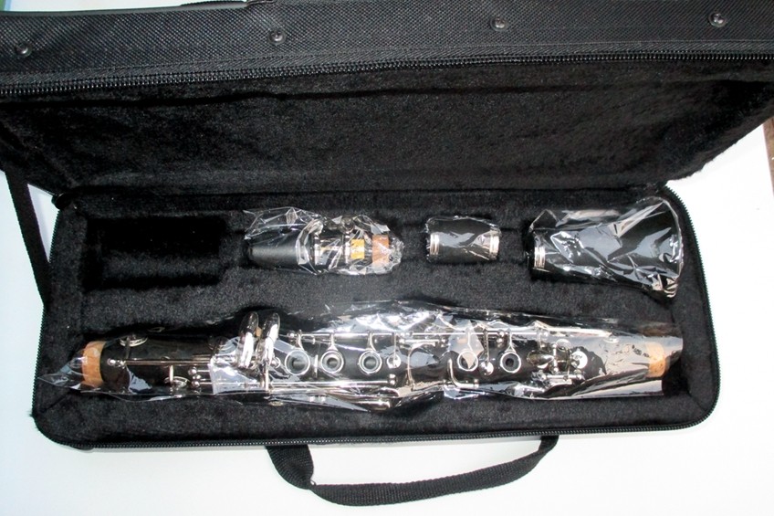 Down E-tone black tube drop E clarinet drop E small black tube clarinet small three black tube small three clarinet black tube