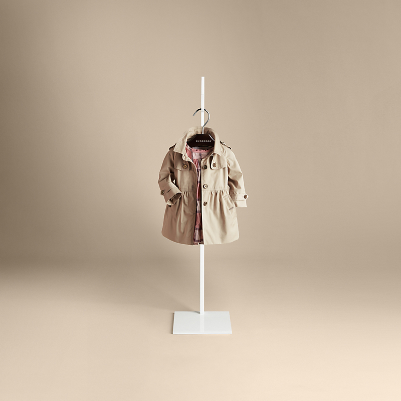 Burberry博柏利 棉质斜纹Trench 风衣  39066811