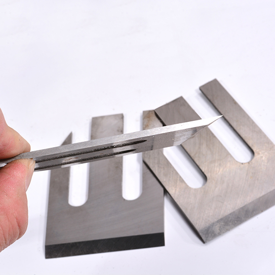 Traditional Chinese medicine vertical slicer, each blade of the blade, and the Chinese herbal medicine Dendrobium Candidum sheet of Chinese herbal medicine