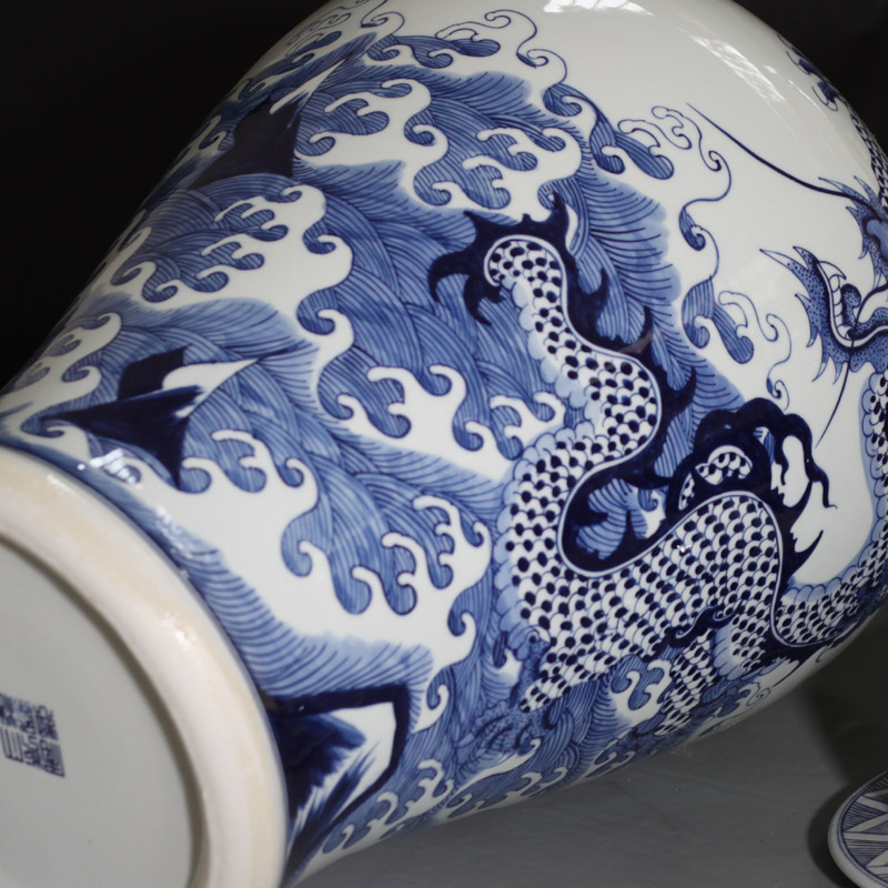 Jingdezhen hand - made dragon the general pot of high - grade ceramic culture cover new Chinese style style decorative vase