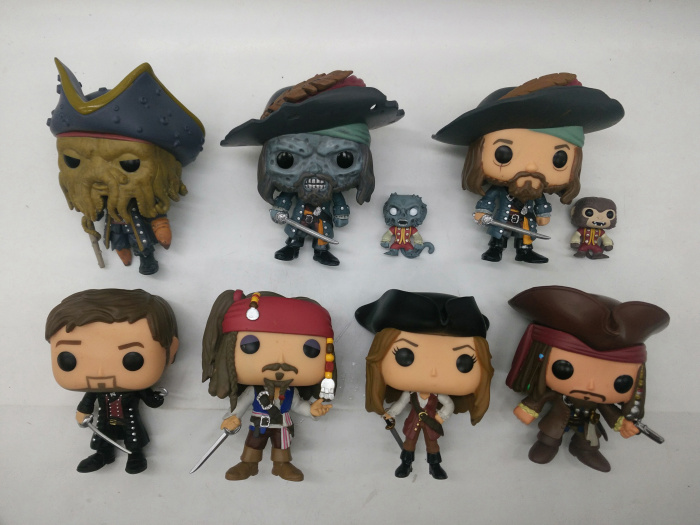 Купить Игрушка-аниме Подлинный навалом Пираты Карибского моря Капитан ...
