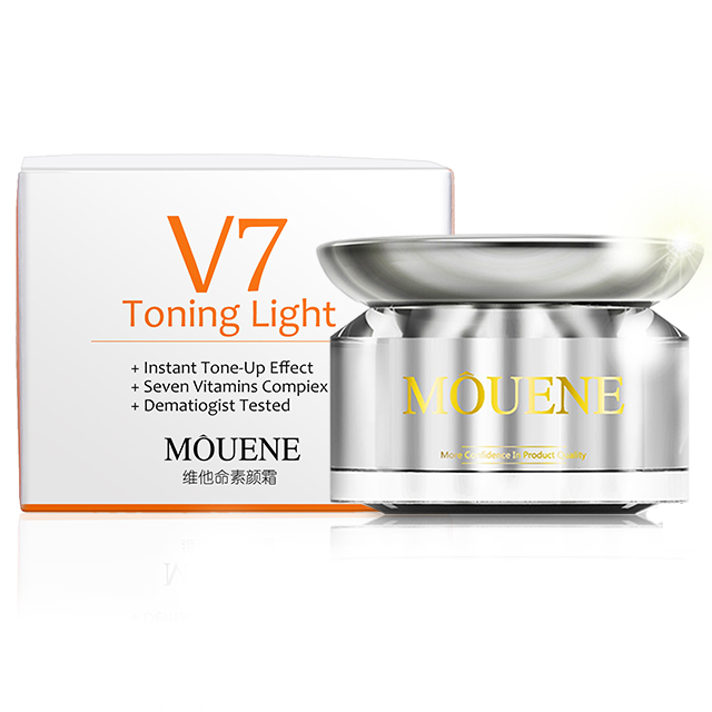 包邮 3慕漾V7维他命素颜霜30g