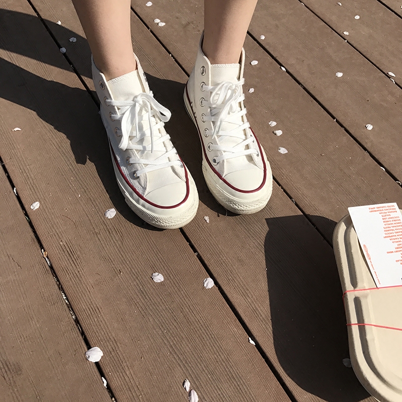 The smallest sea good goods recommend Korean version of Joker academic style simple casual style solid color lace-up canvas shoes women