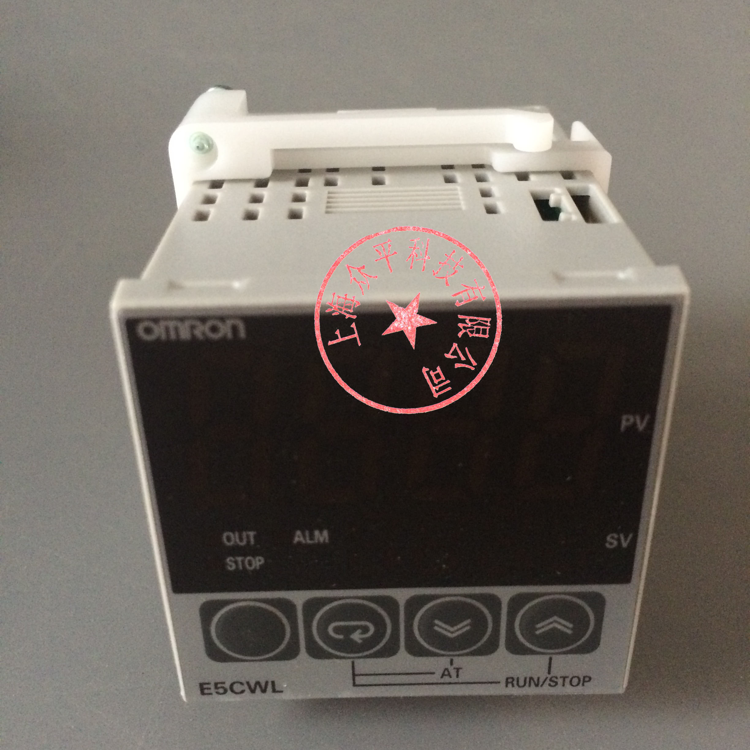 OMRON THERMOSTAT OMRON E5CWL-Q1P AC100-240Pt100 PLEASE CONSULT THE INVENTORY BEFORE SHOOTING