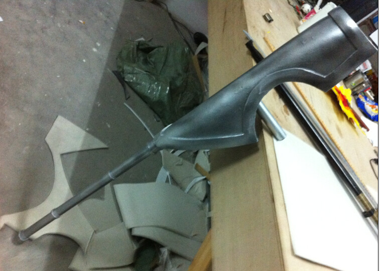 (turned) One side pass cos props rods headphones electrode collar spot