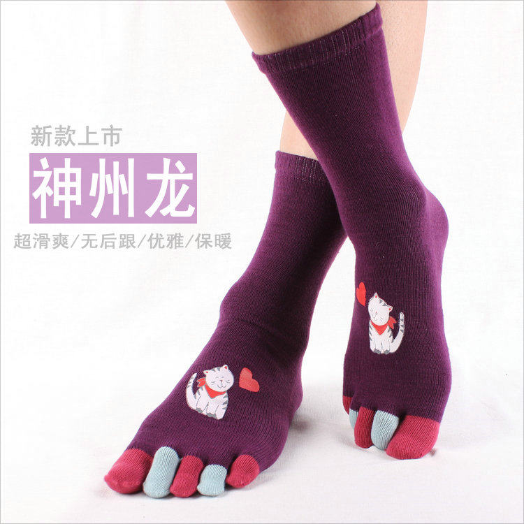 Autumn and winter new women's tube five-finger socks cotton five-toed socks wool socks super cute soft boutique B22