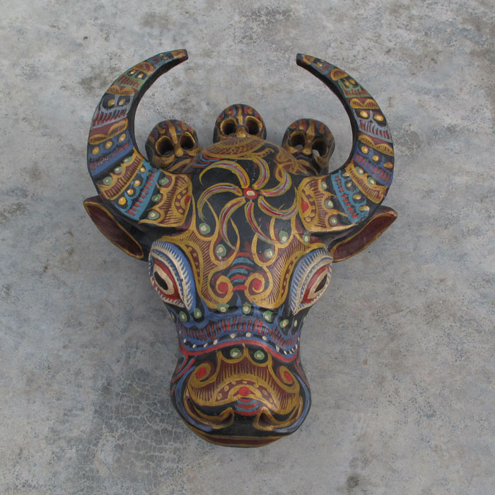 cn38 painted Nuo mask bull head bull horn auspicious wood carving folk feng shui decoration wood carving 40cm