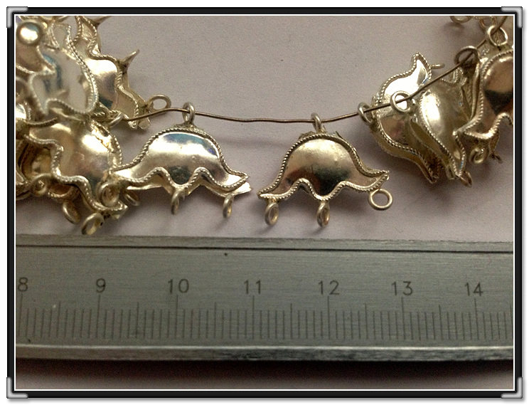 Pinch hand-made triangular DIY small accessories can be used as earrings flow Su super-connected small accessories Miao silver double-sided work