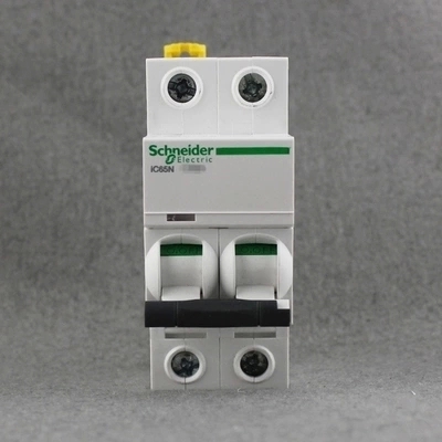 Original Schneider (Tianjin) IC65N 2P D16A air switch circuit breaker A9F19216