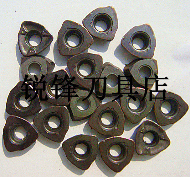 CNC blade machining center second-hand imported old blade knife grain day (stand) 50R2 WDNW120420