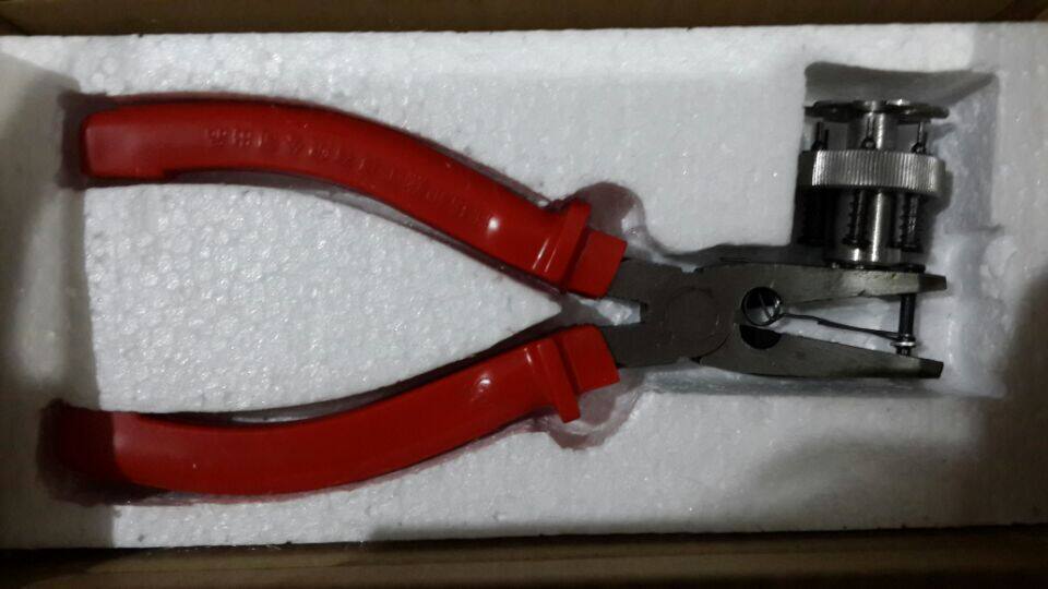 Multiple needle - pin - clamp pressure needle - pin - clamp presses multiple use of needle - pin