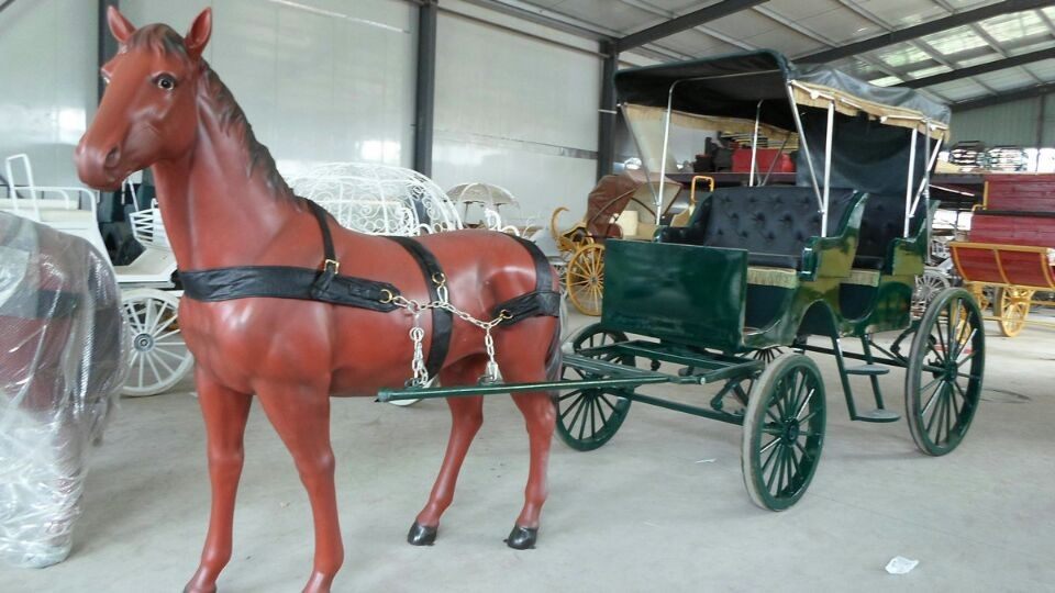 Carriage accessories equestrian sporting goods fitness car set fans horse harness carriage set with horse stiff rope