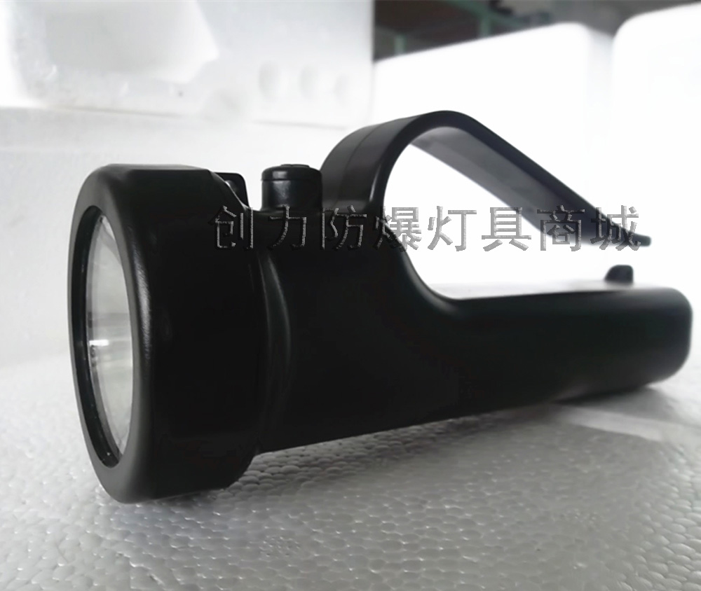 Zhenghui BXD6017 explosion-proof strong light portable LED searchlight energy-saving rechargeable portable fire torch