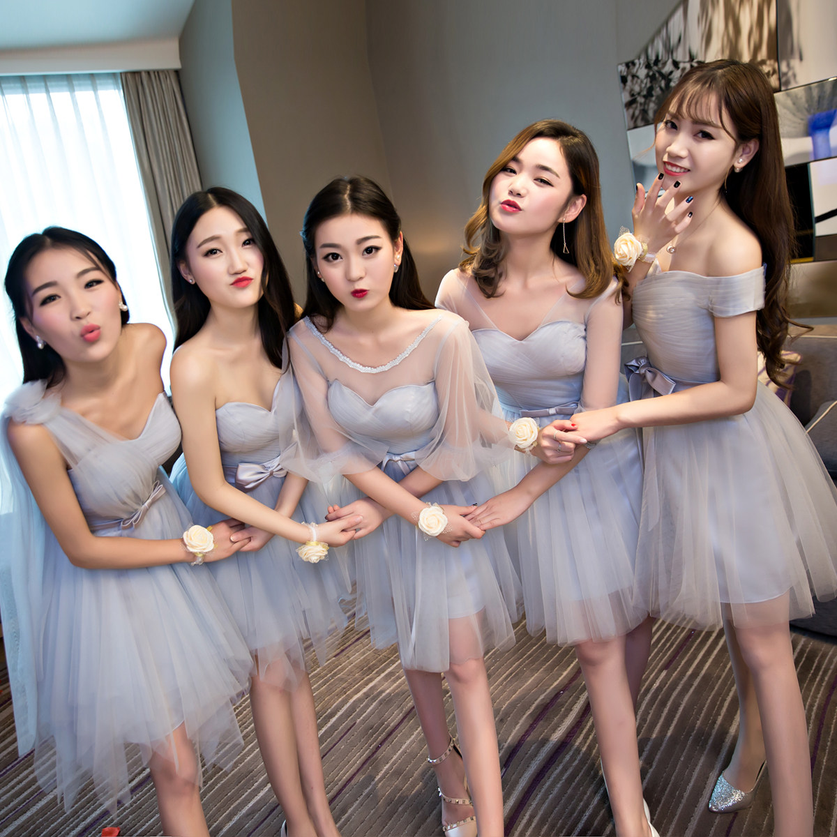 Robe de soirée manche bouffante - Ref 3210539 Image 1