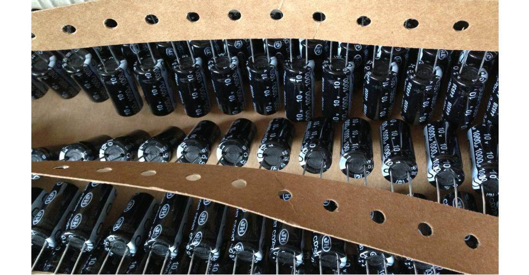 Brand new river electrolytic capacitor CD287 10V1000UF diameter 8 diameter 10 spot supply