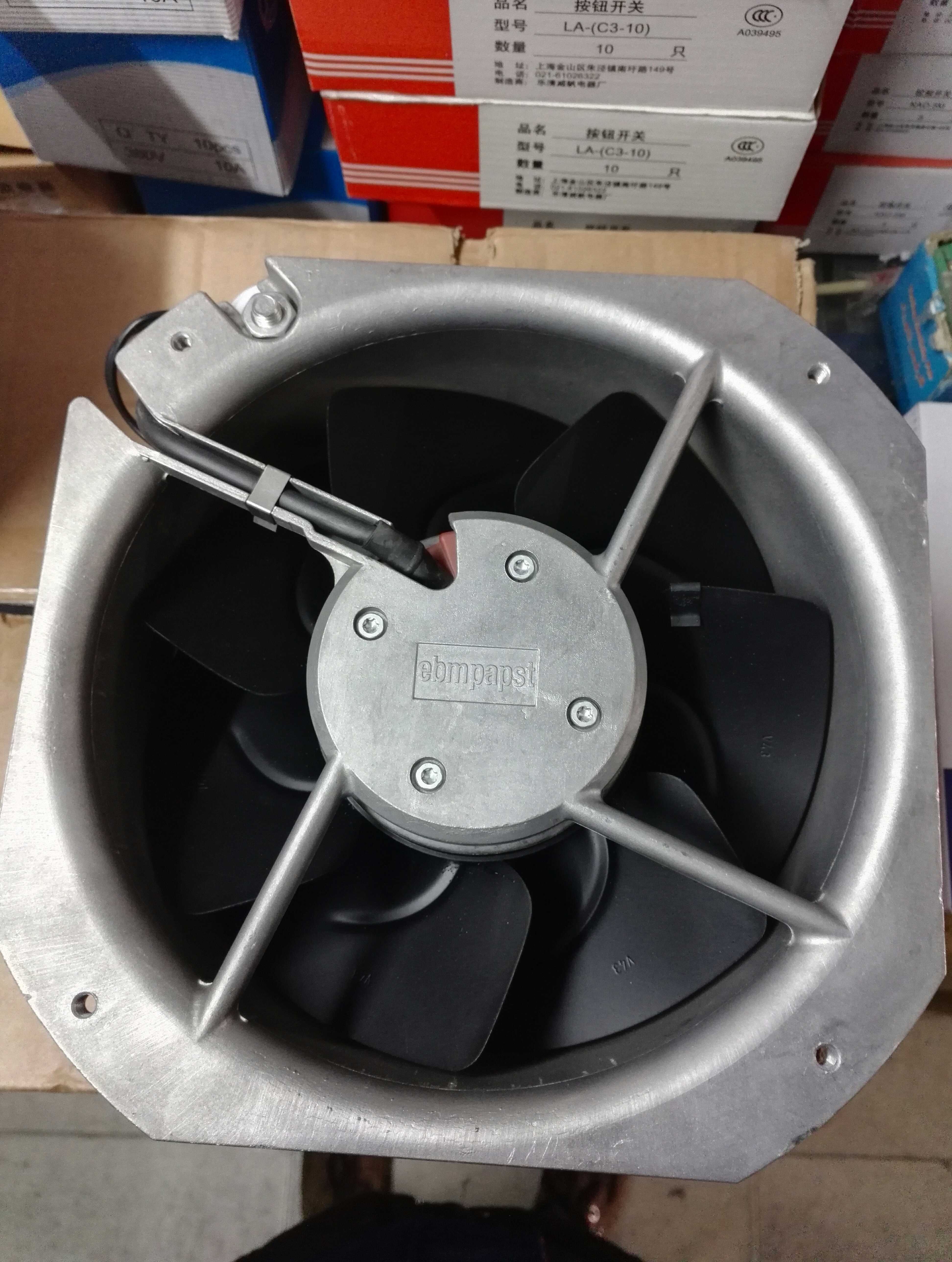 W2E200-HK38-01 German YiRequired ventilator Beijing coffers for the first time