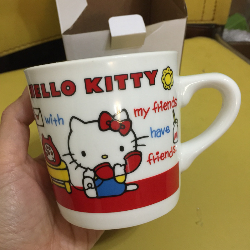Spot Japan Qualifies Hello kitty to call Mark's Cup package cup