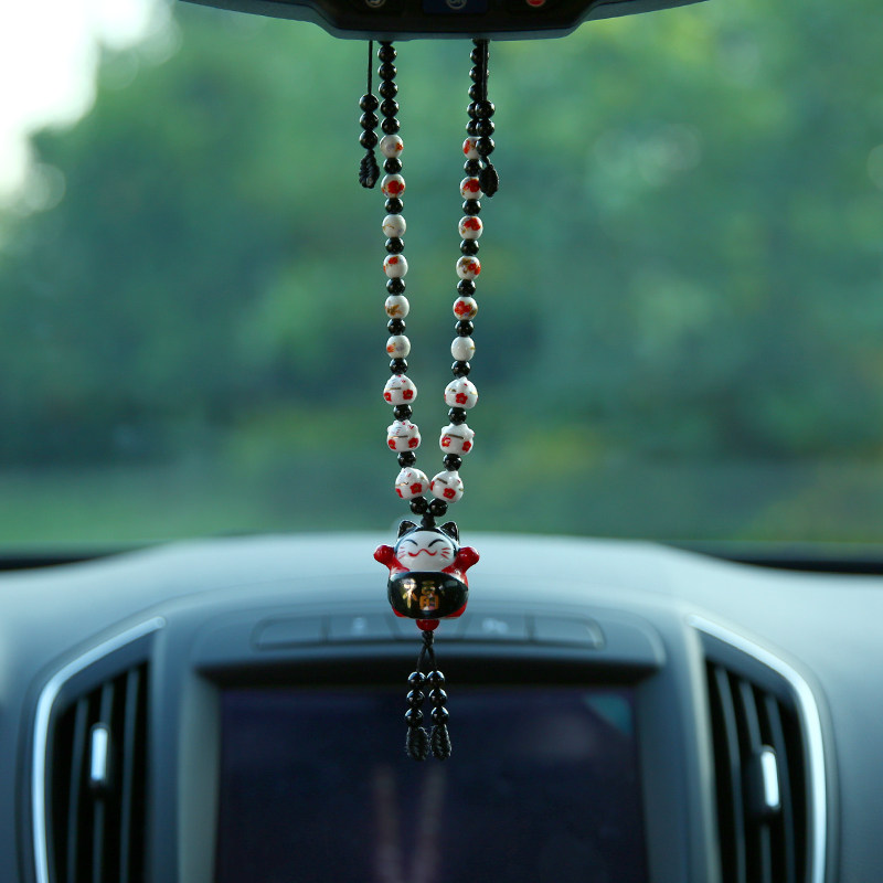Handmade original Japanese-style ceramic lucky cat car pendant car interior accessories creative high-end entry and exit safety gift