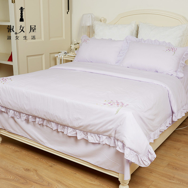 ��Ů�ݴ�Ʒ�Ҿ���Ů������԰���׼�JSAFJC0401