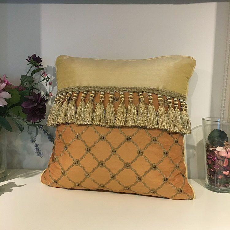 ʥ���ᰬ����˿���屧���װ��ɱ�����