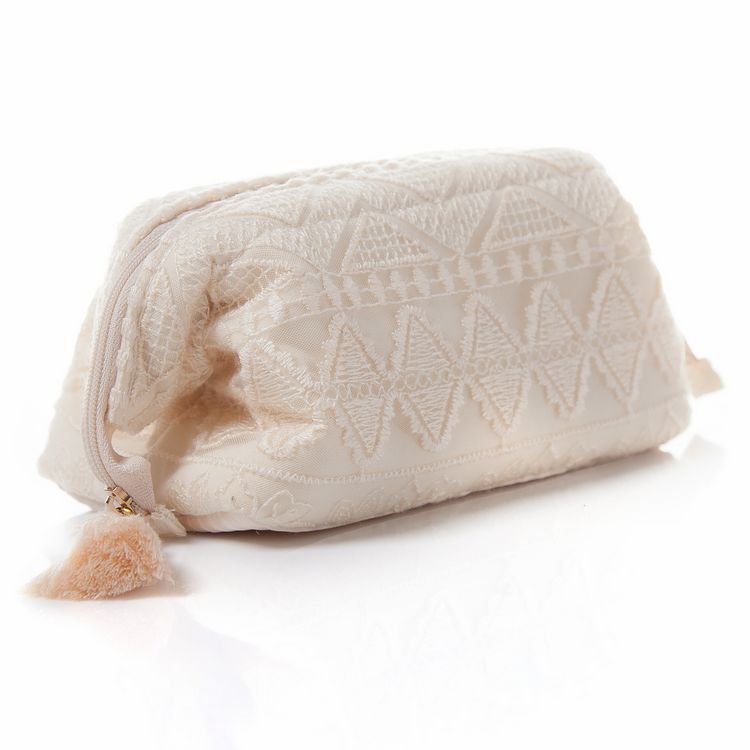 Hot sale Japanese New embroidered wool lace hand bag cosmetic bag tassel ladies small bag