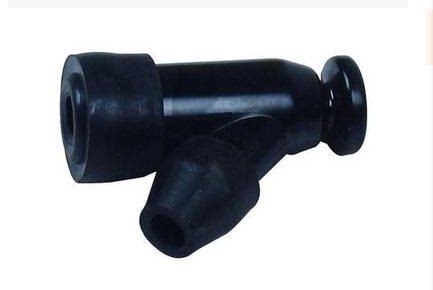 Suitable for Honda GXV160 lawn mower spark plug high pressure cap 216 lawn mower spark plug cap