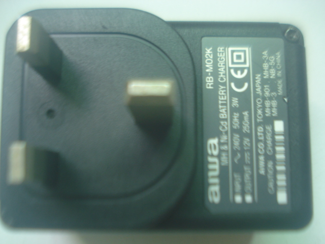 Ahua AIWA chewing gum battery charger RB-M02K