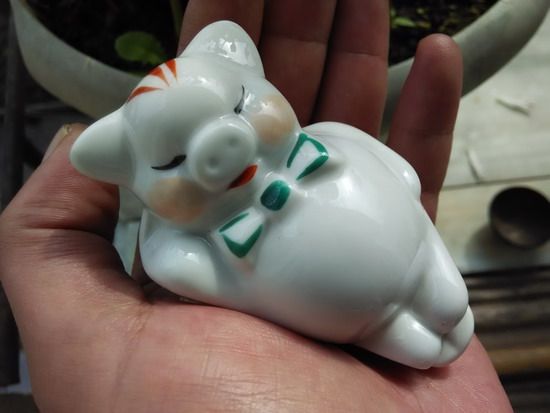 The Wenge Period Porcelain Quality Free of Pig Small Pendulum Pieces