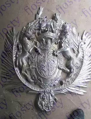 Aluminum door flower Non-cast iron accessories wrought iron accessories cast aluminum lion horse modeling flower villa garden door accessories aluminum door flower
