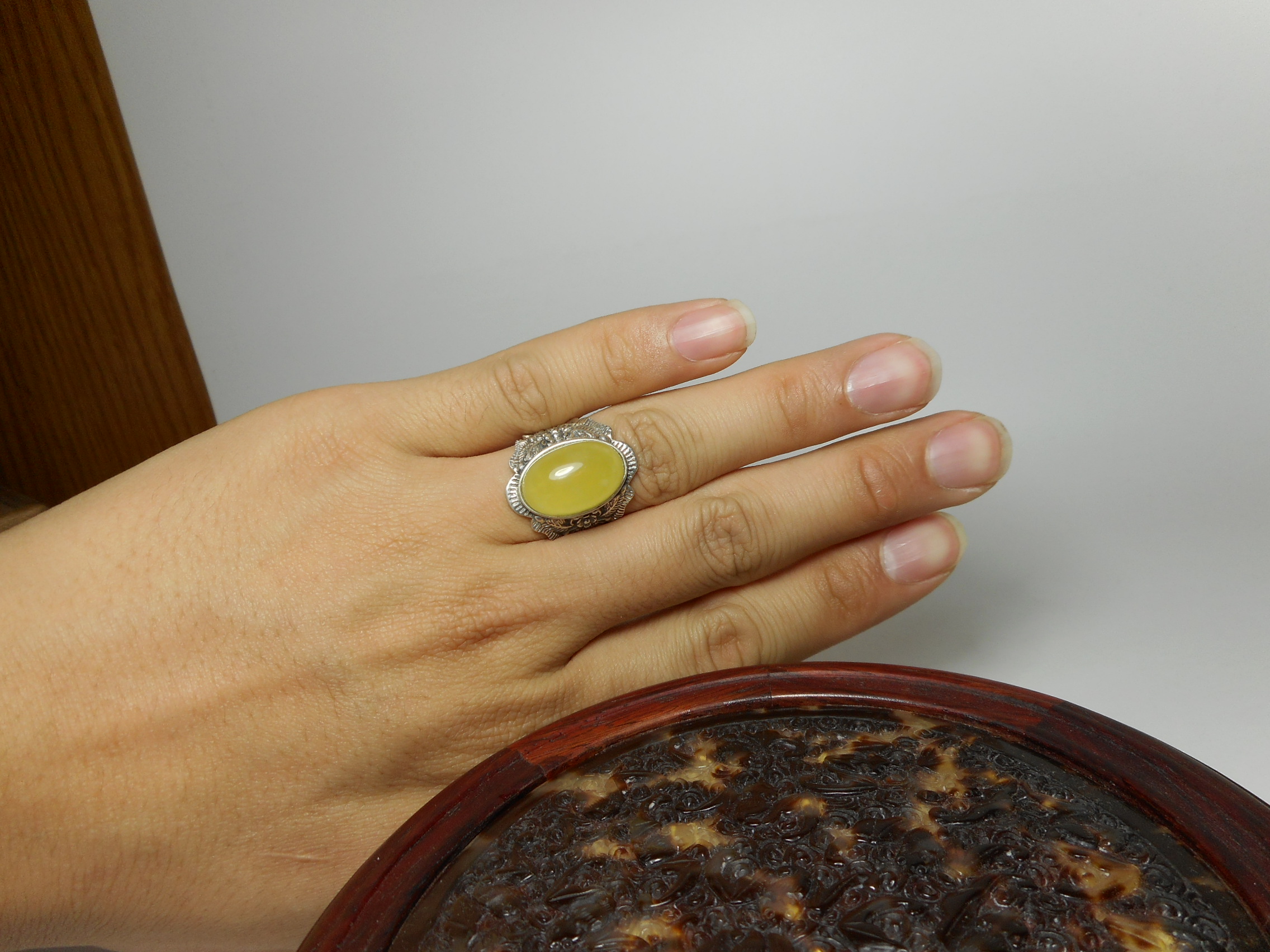 #43 Natural honey wax 925 silver live mouth ring male and female pass