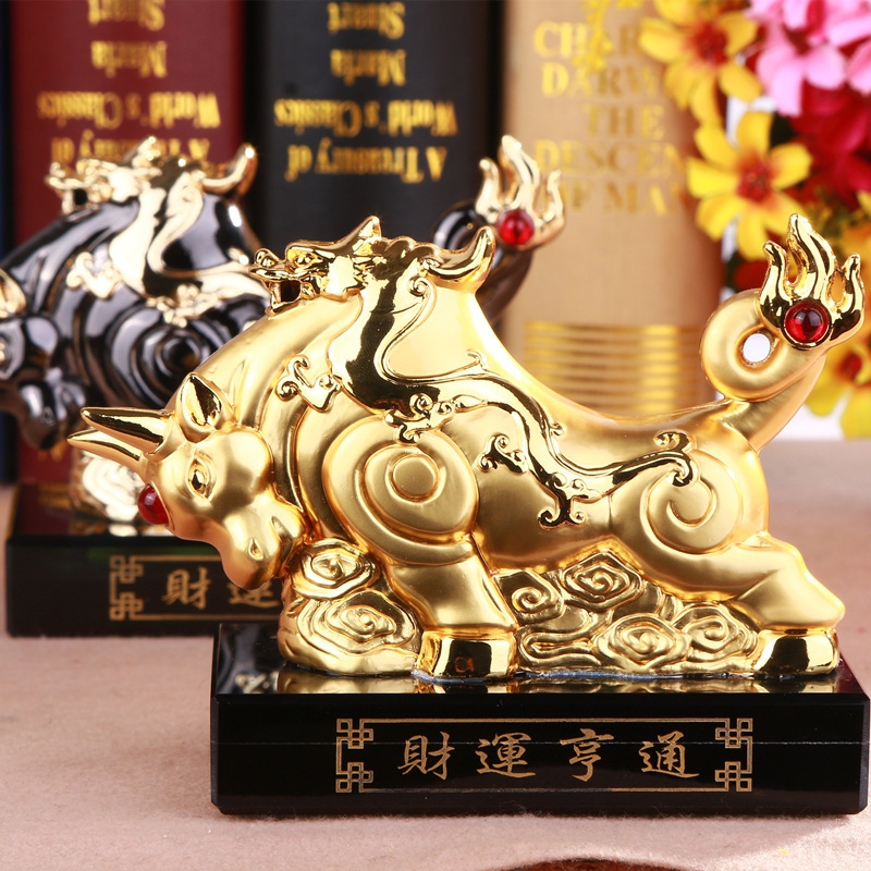 开光创意汽车摆件高档车内饰品龙牛汽车香水座式水晶轿车用保平安