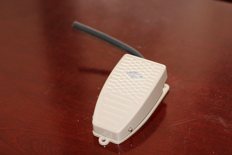 Special pedal switch Zhengtai for the bending machine