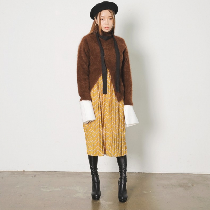韩国stylenanda官方正品 摩登款风琴褶元素箭尾纹半身长裙-黄色