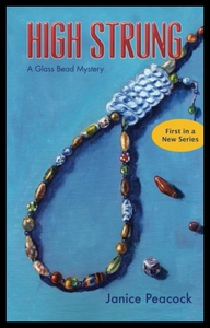 【预售】High Strung: A Glass Bead Mystery