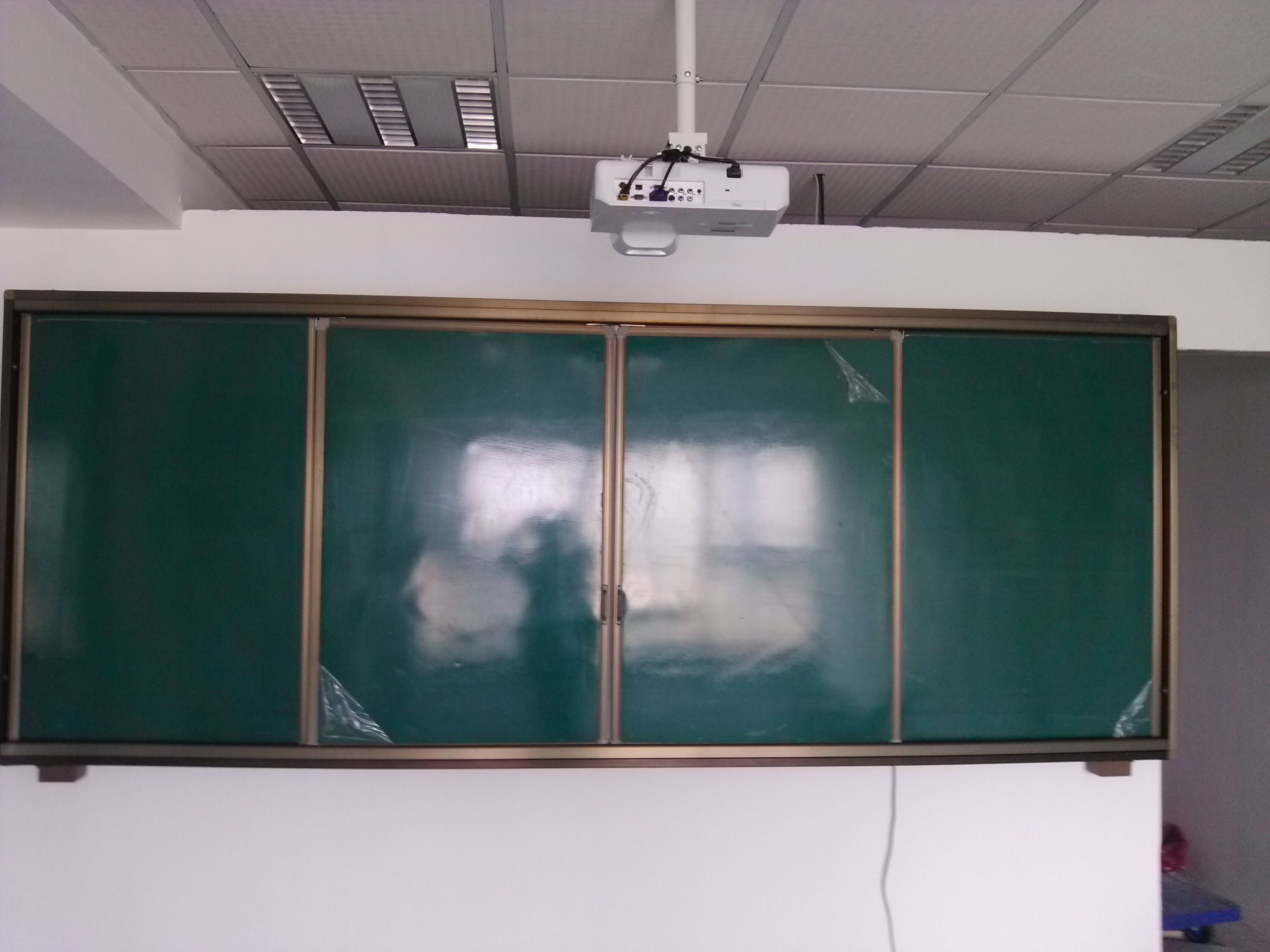 Professional Customized Electronic Whiteboard Liquid Crystal All Assorted Push-and-pull Type Combined Green Board HMS-4000B