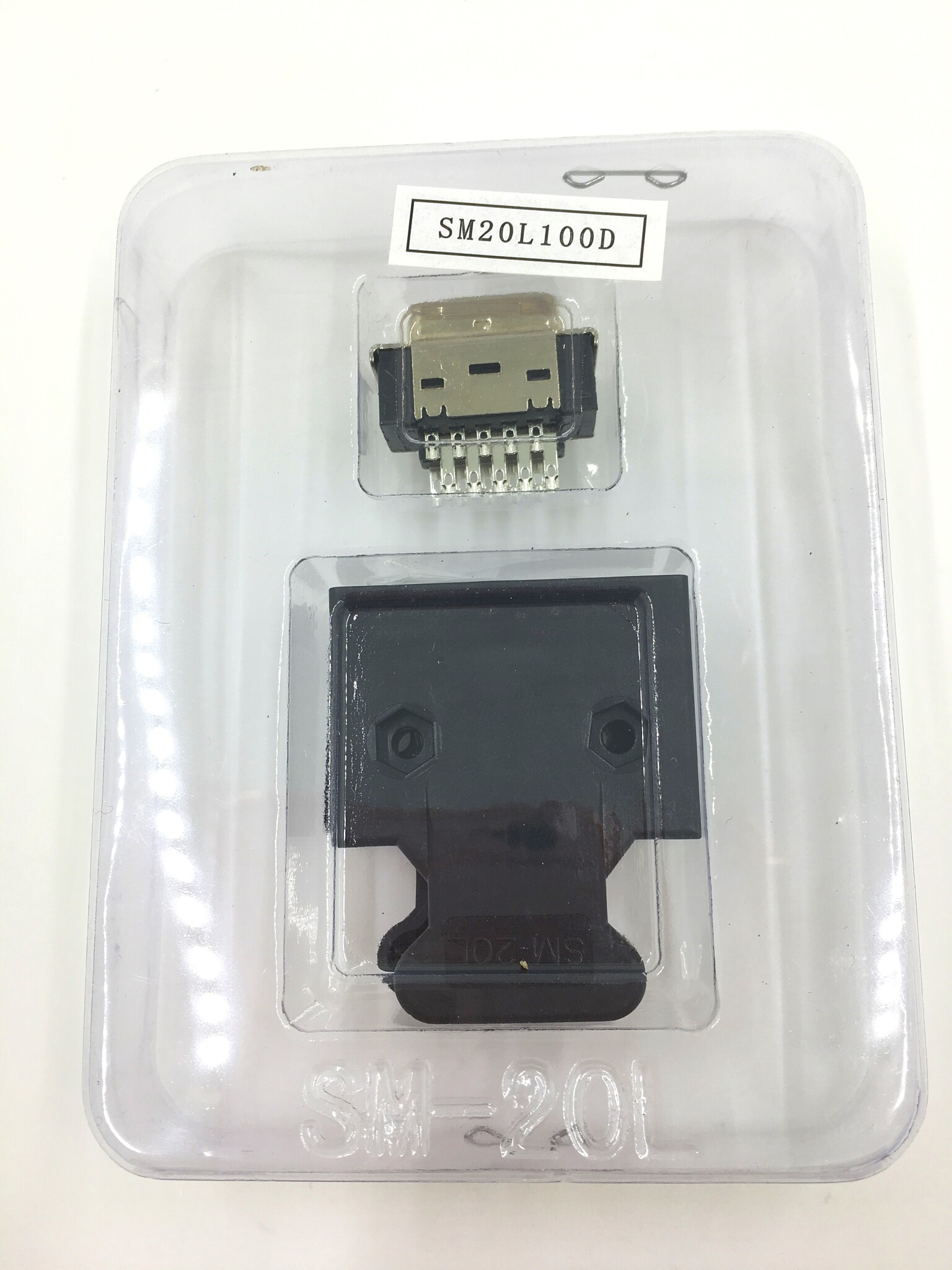 MR-J2CN1 Delta servo connector YDM30200100 20-core half gold SCSI20 core