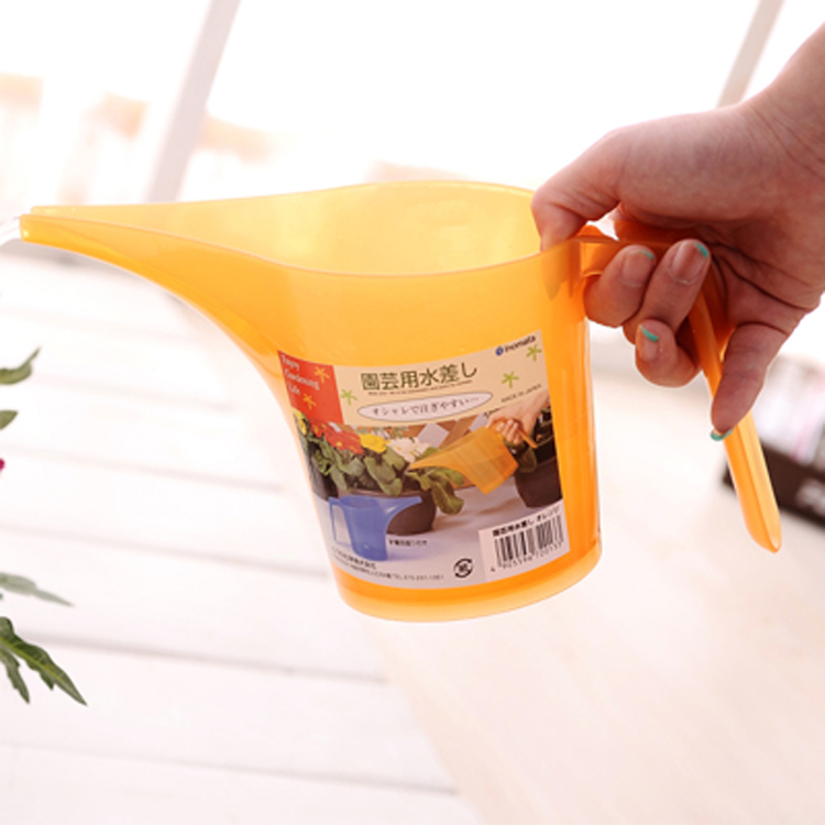 日本进口inomata尖嘴浇水壶盆栽洒水壶浇花壶园艺水壶塑料壶900ml