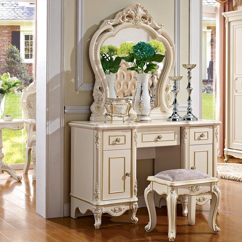 ������˽�Ҿ�С���ͻ�ױ����ױ̨