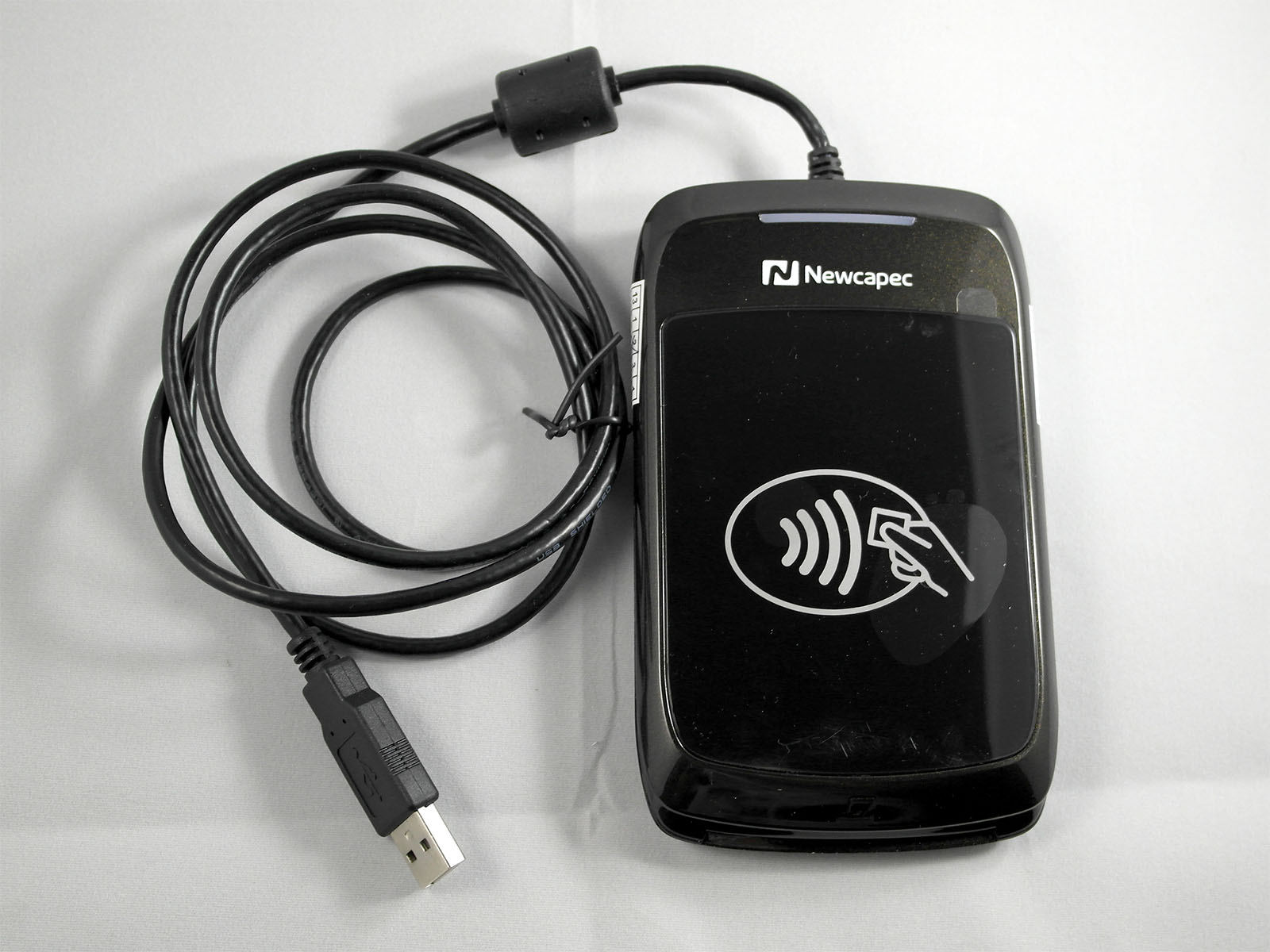 New open p E711 smart card reader IC card CPU card M1 card reader-reader compatible with resident health card U mouth