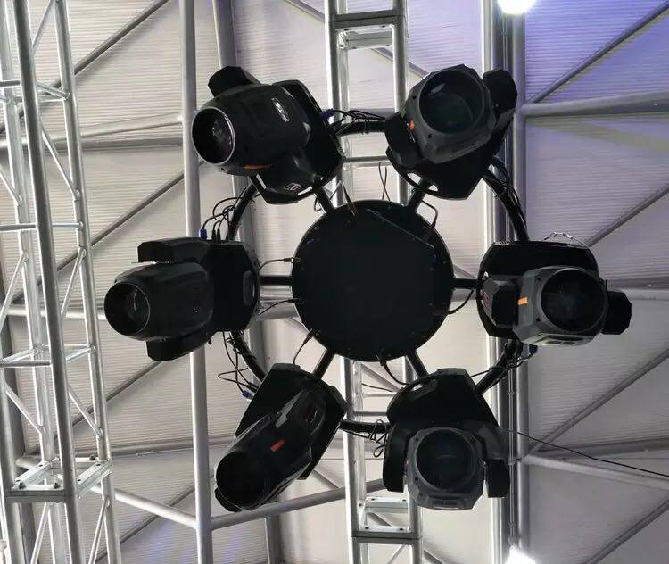 Rotating light frame stage lighting bar brand new intelligent rotating 360-degree stage light frame stage truss beam light