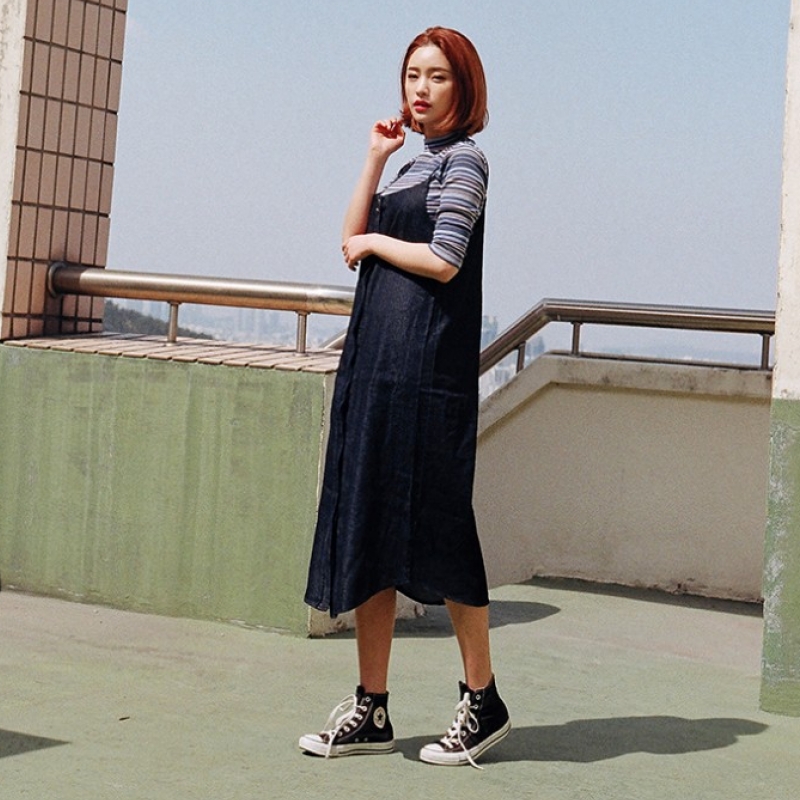 韩国stylenanda官方正品 弧形摆牛仔吊带裙-牛仔蓝色