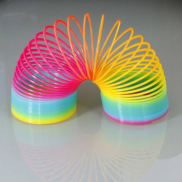 Children's toys, plastic springs are ever-changing, rainbow rings, spring rings, elastic rings, stall toys wholesale