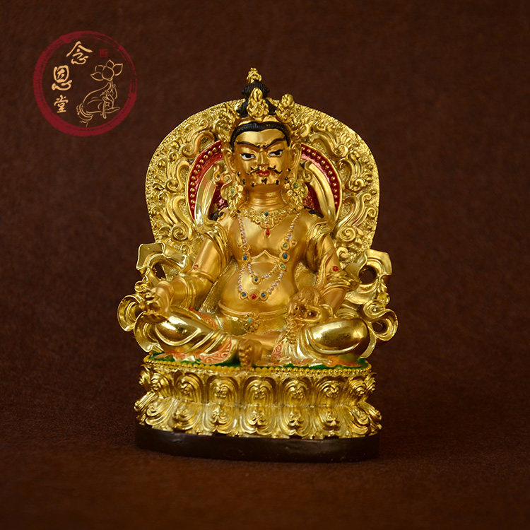 Huang Cai God's little Buddha statue with the Buddha car wearing the law solemnly to support the victory of peace and auspicious