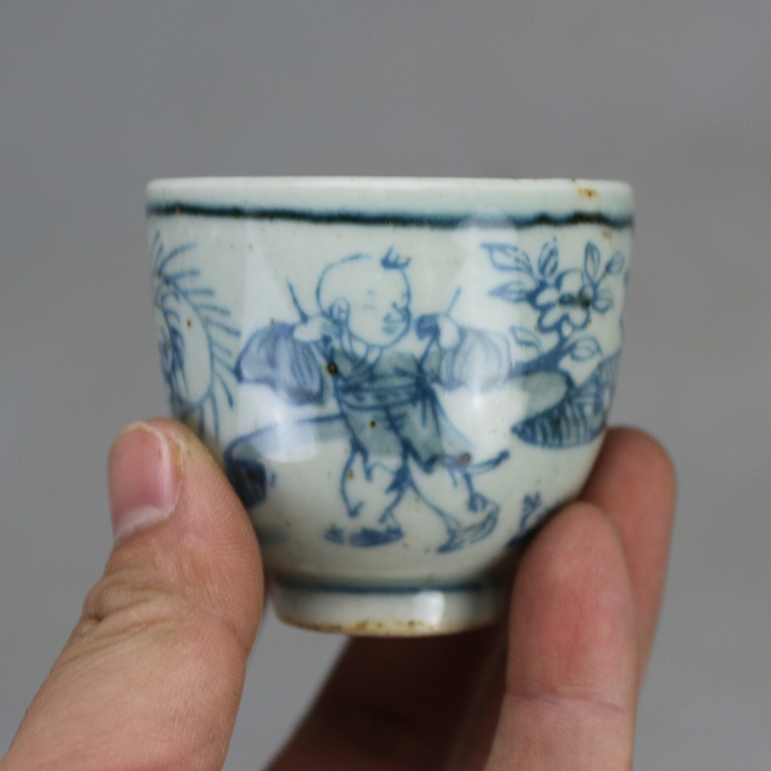 Great Ming Wanli Blossom Baby Drama Kung Fu Cup Ancient Play Antique ceramic to make old ancient porcelain all-Yuan Yuan