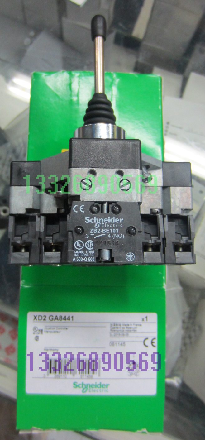 XD2-GA8441 Schneider cross switch XD2GA8441 original